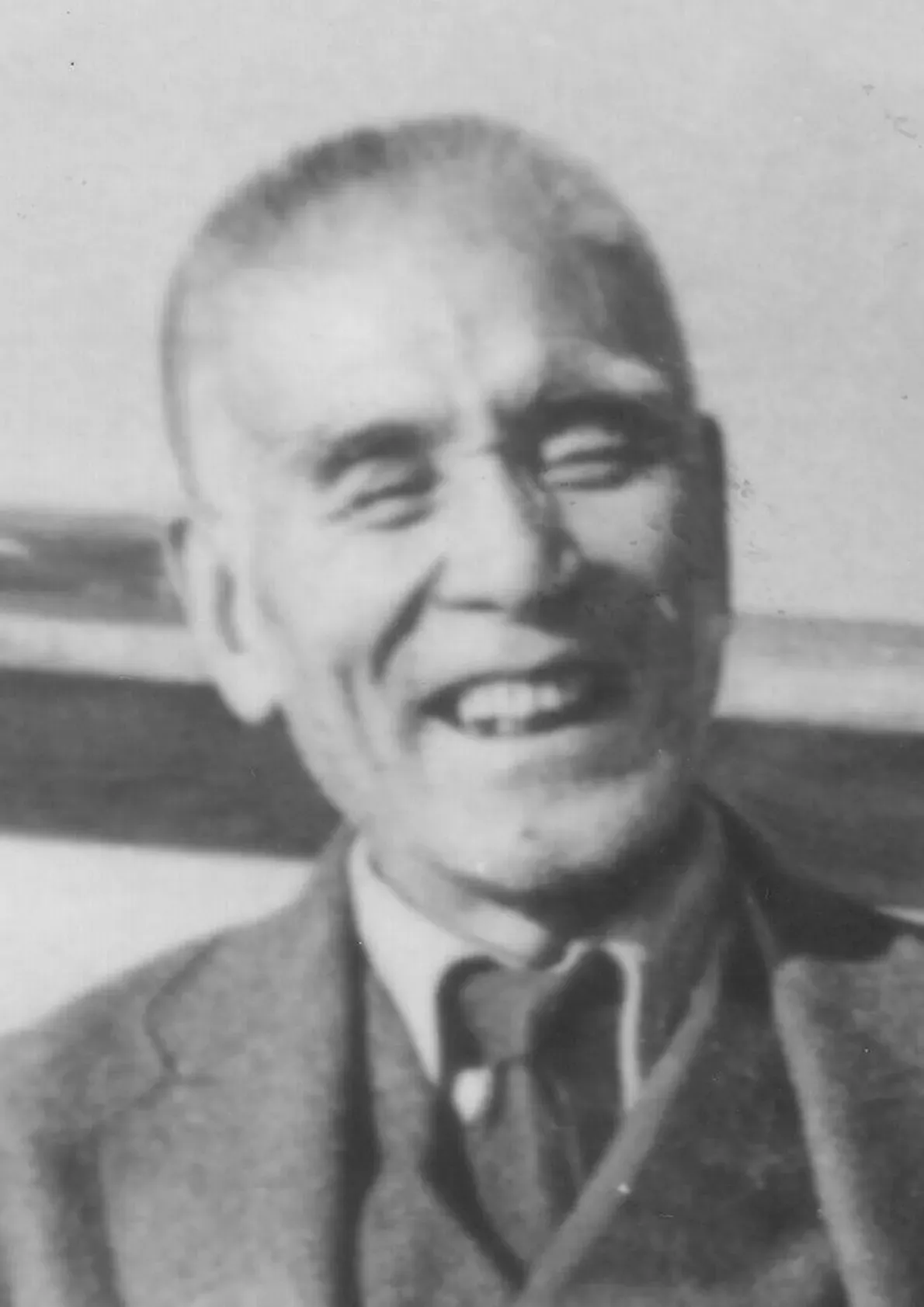 初代社長 国分謙吉